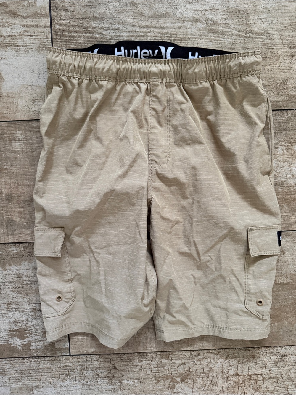 Hurley Beige Cargo Shorts with Elastic Waistband